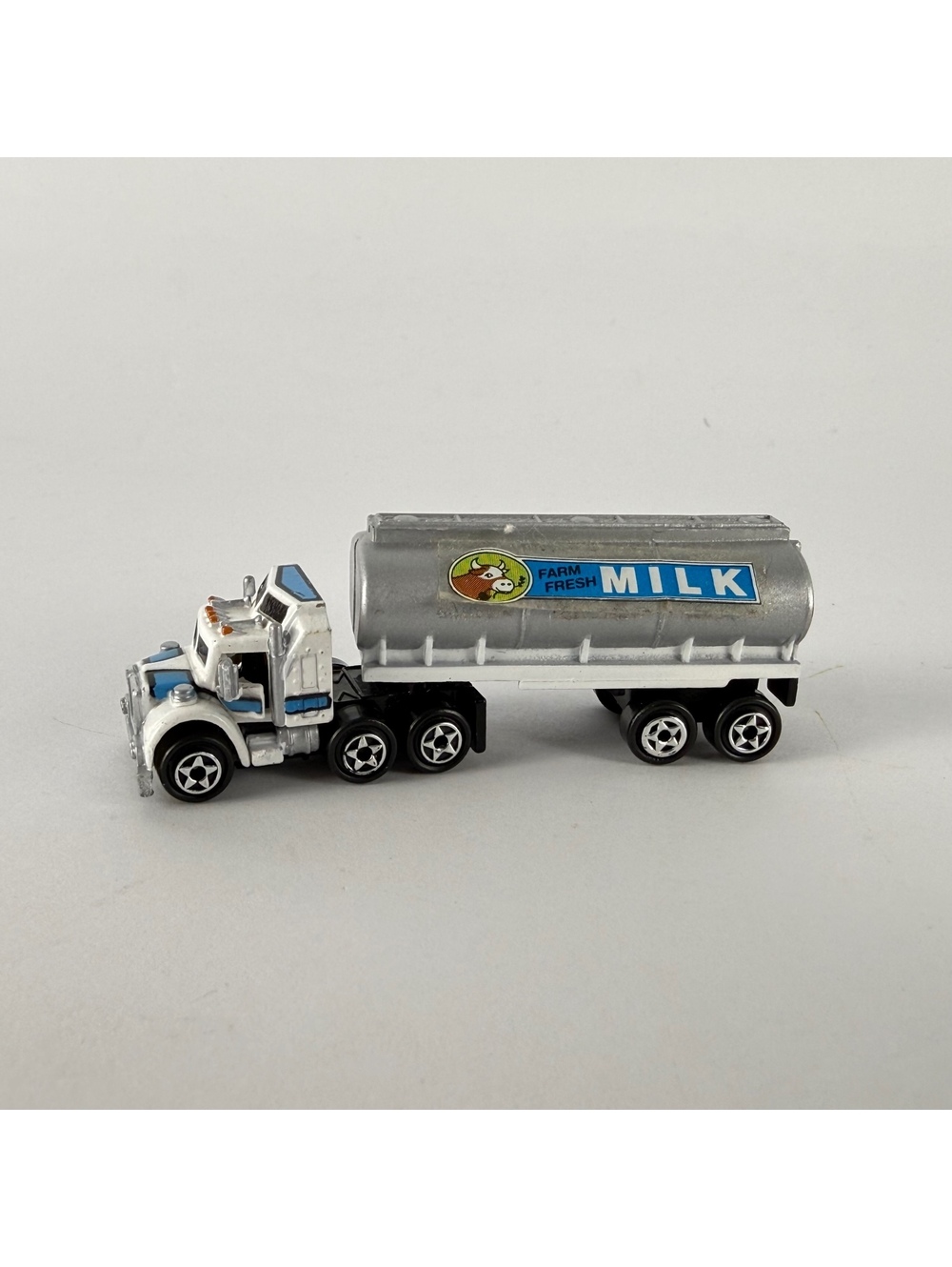 Micro Machines Farm Fresh Milk Semi Truck Vintage Galoob